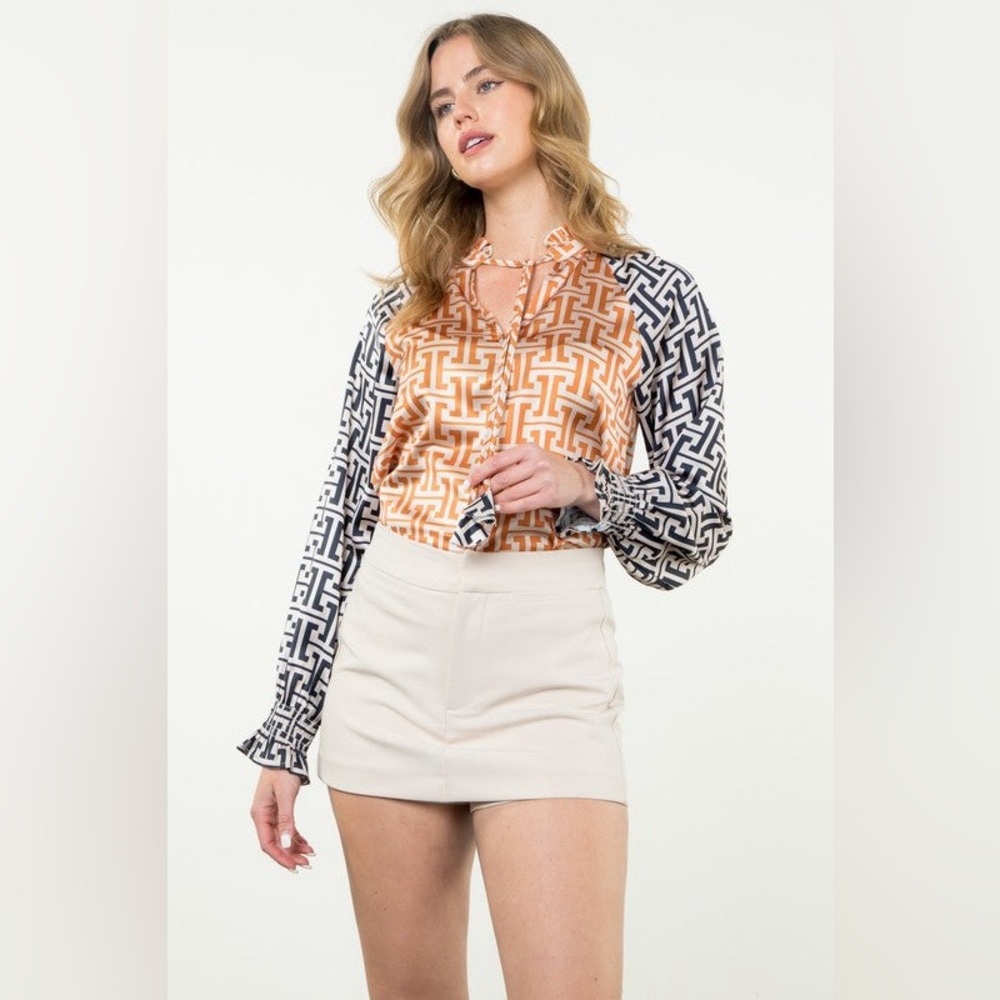 NWT THML Orange and Black Geometric Blouse Size M - Picture 2 of 8